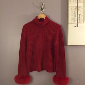 FOLIO Saks Fifth Avenue Cashmere cable knit